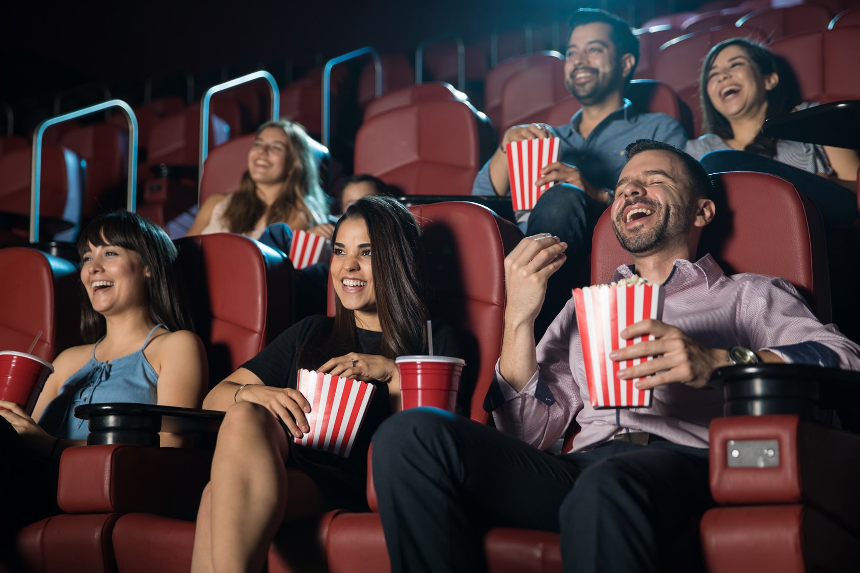 AMC To Charge More For Good Seats In Movie Theaters WNA